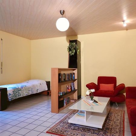 Ferienwohnung Gartenblick Remchingen Экстерьер фото